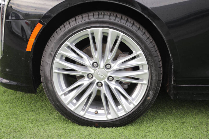 2023 Cadillac CT4 Premium Luxury