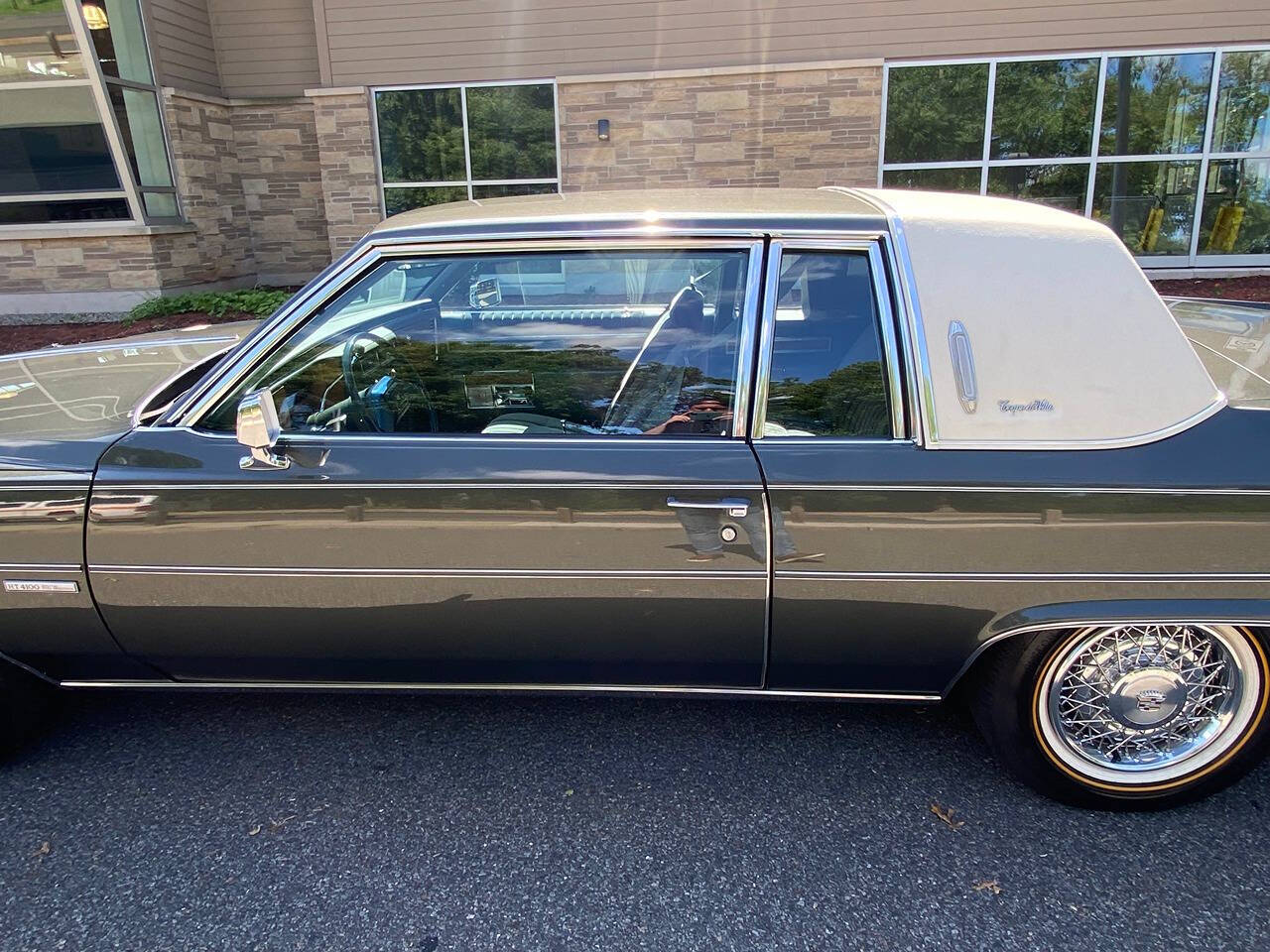 1983 Cadillac DeVille for sale at Vintage Motors USA in Roselle, NJ