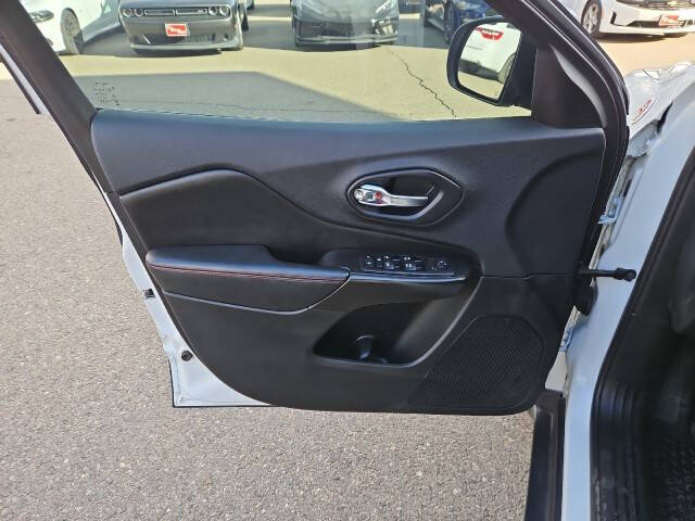 2019 Jeep Cherokee Trailhawk