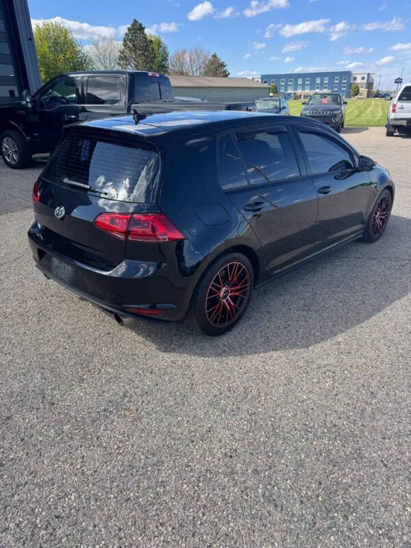 2017 Volkswagen Golf GTI SE