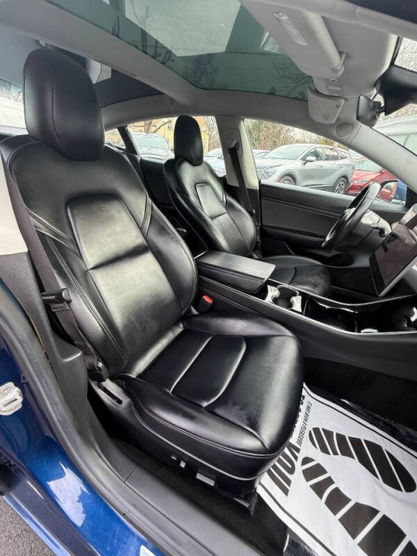 2019 Tesla Model 3 Standard Range