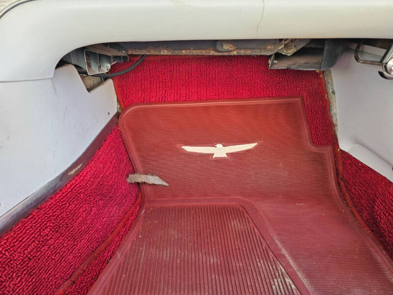 1961 Ford Thunderbird