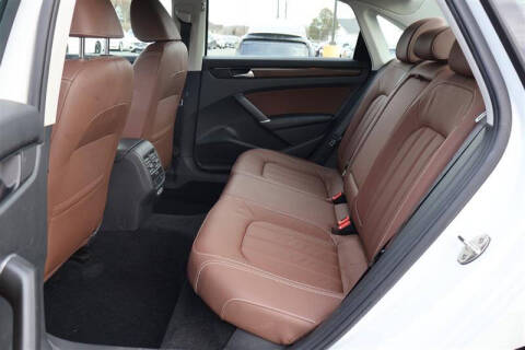 2022 Volkswagen Passat Limited Edition