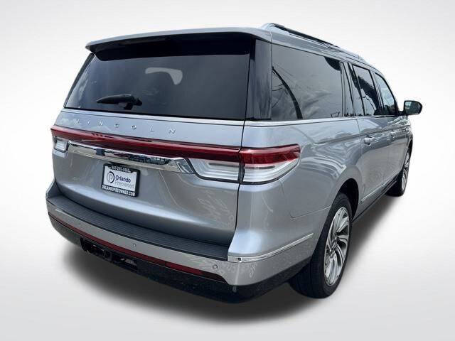 2022 Lincoln Navigator L Reserve