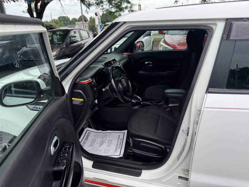 2014 Kia Soul +