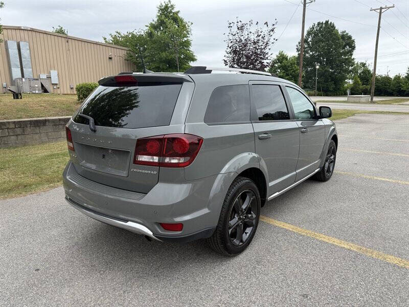 2020 Dodge Journey Crossroad