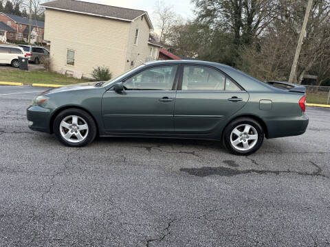 2004 Toyota Camry LE