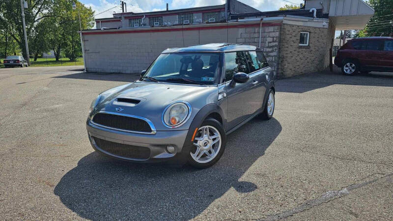 2009 MINI Cooper Clubman for sale at Stark Auto Mall in Massillon OH