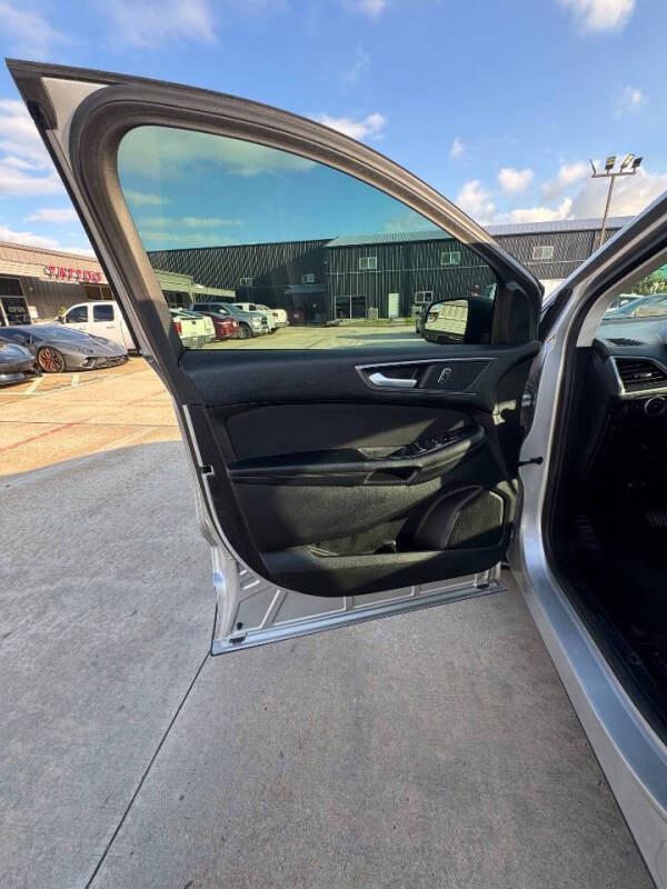 2017 Ford Edge SE