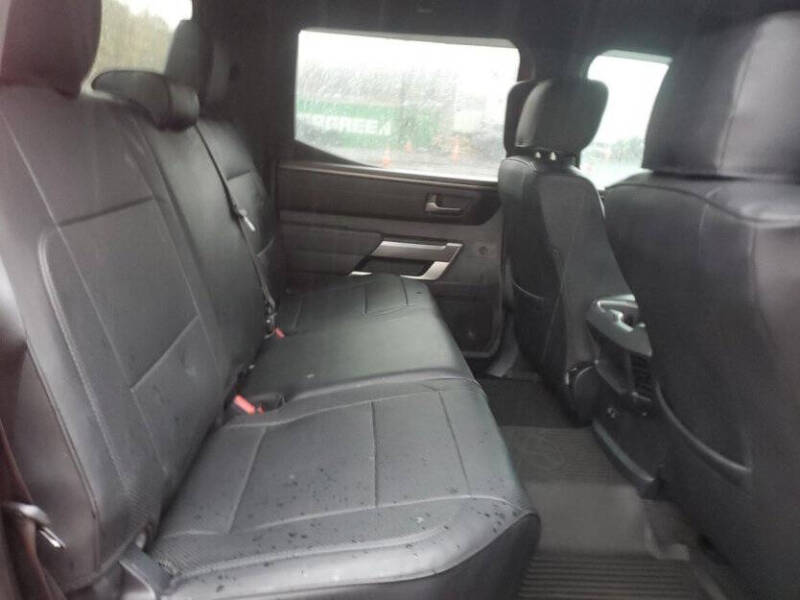 2025 Toyota Tundra SR5