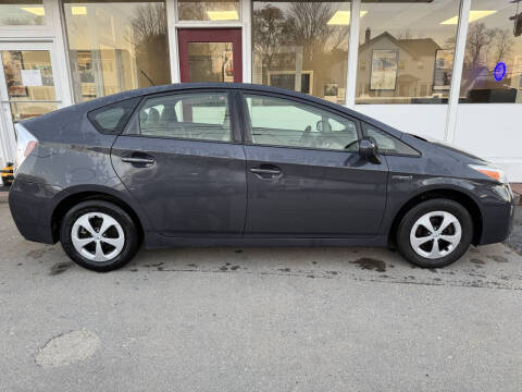 2012 Toyota Prius Two