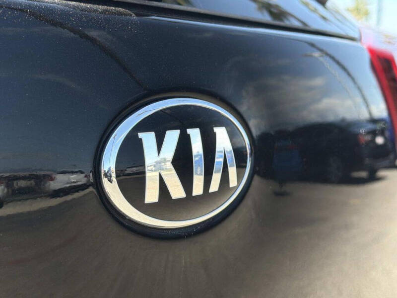 2021 Kia Niro LX