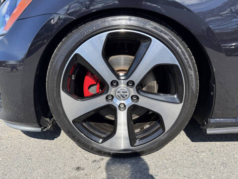 2015 Volkswagen Golf GTI S