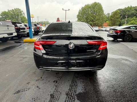 2018 Buick LaCrosse