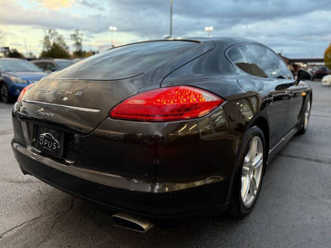 2012 Porsche Panamera