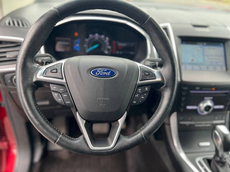 2017 Ford Edge Titanium