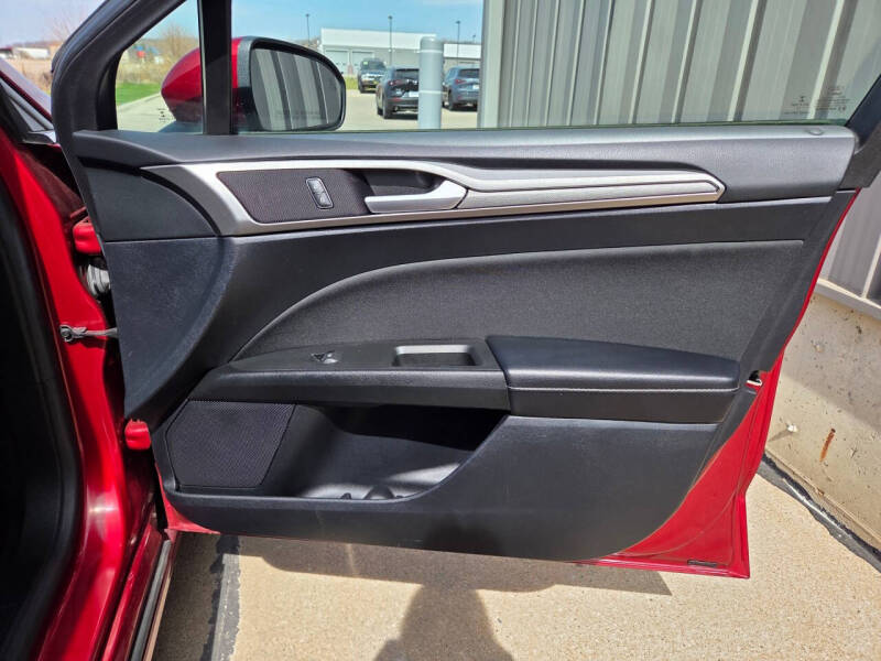 2019 Ford Fusion SE