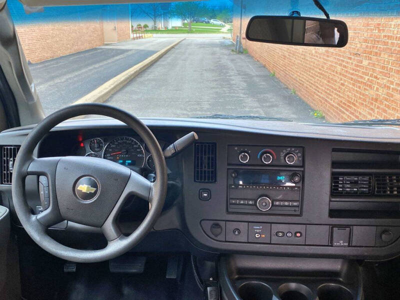 2019 Chevrolet Express 2500