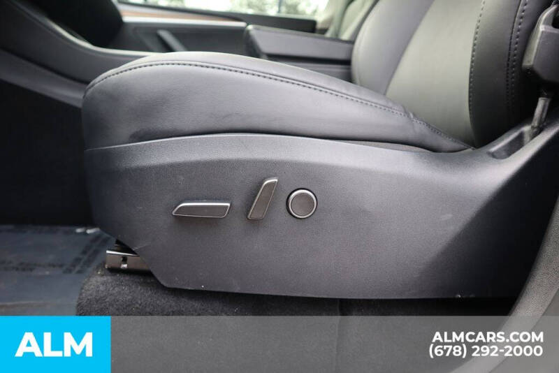 2024 Tesla Model Y Performance