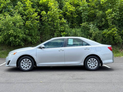 2012 Toyota Camry LE