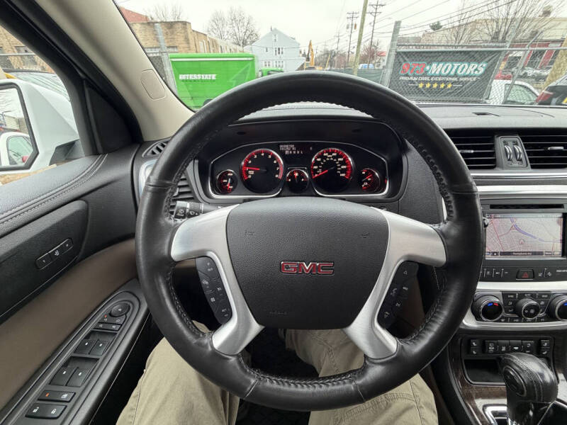 2017 GMC Acadia Limited