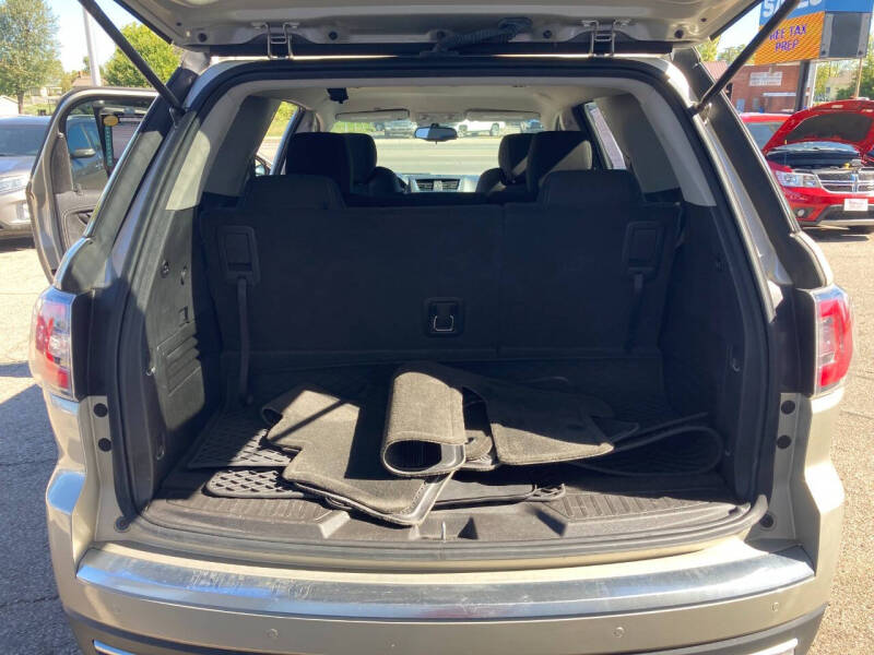 2016 GMC Acadia SLE-1