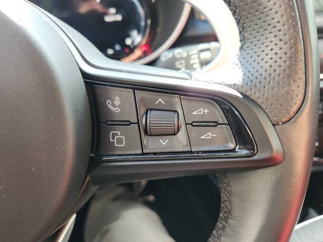 2024 Alfa Romeo Stelvio Sprint