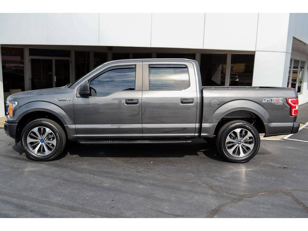 2019 Ford F-150 for sale at EARL DUFF PRE-OWNED CENTER in Harriman, TN