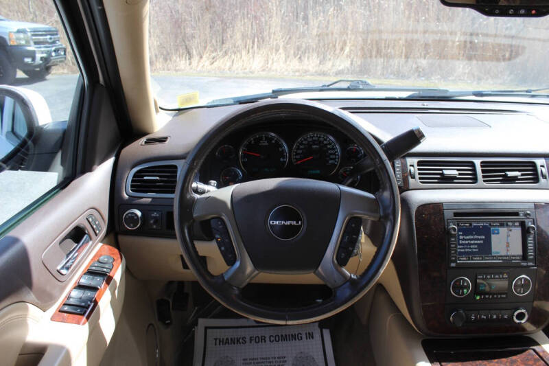 2011 GMC Yukon Denali
