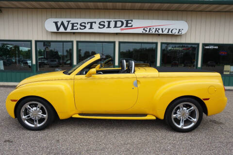 2004 Chevrolet SSR LS