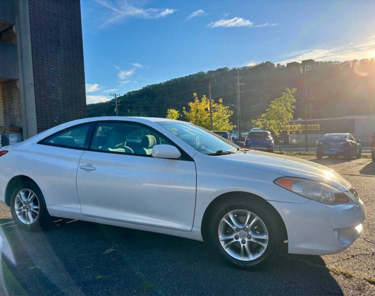 2004 Toyota Camry Solara SE