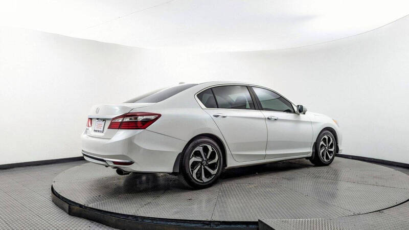 2017 Honda Accord EX