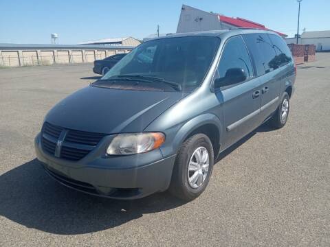 2005 Dodge Grand Caravan for sale at BB Wholesale Auto in Fruitland ID