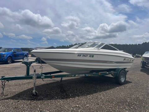 2003 Larson Boats 1850 Dual Console