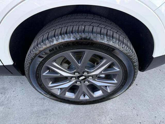 2020 Cadillac XT5 Sport