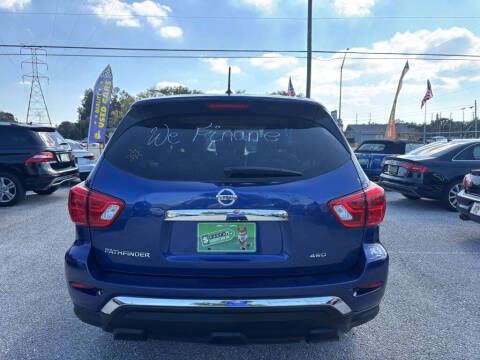 2017 Nissan Pathfinder S