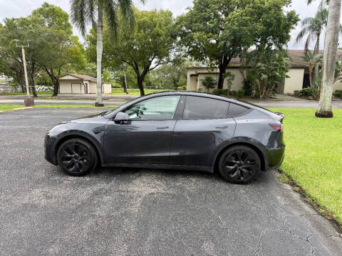 2025 Tesla Model Y Long Range