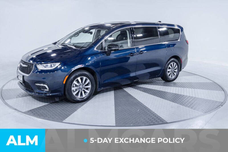 2024 Chrysler Pacifica Plug-In Hybrid Select