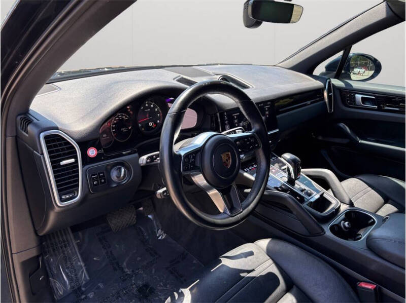 2020 Porsche Cayenne