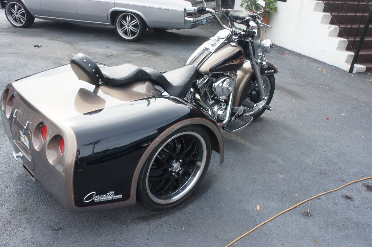 2005 Harley-Davidson TRIKE 2