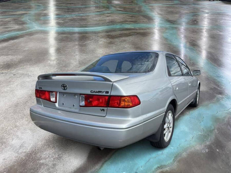 2000 Toyota Camry LE V6