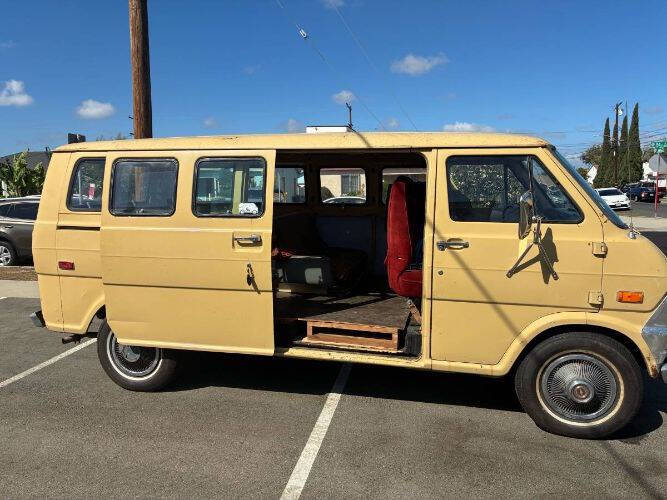 1973 Ford Econoline
