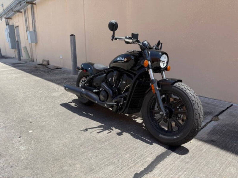 2025 Indian Scout Bobber Limited Bla