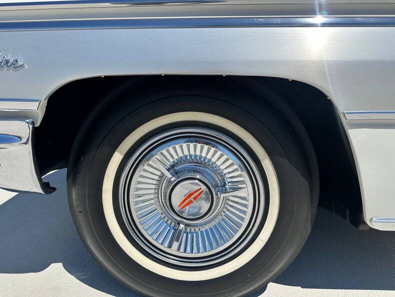 1962 Oldsmobile Starfire