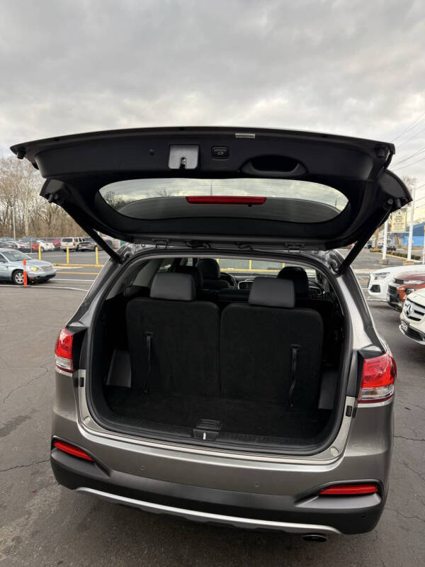 2018 Kia Sorento EX V6