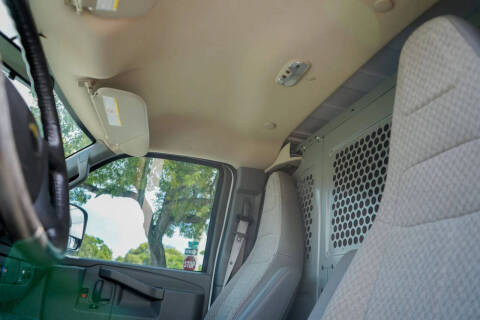 2021 Chevrolet Express 2500