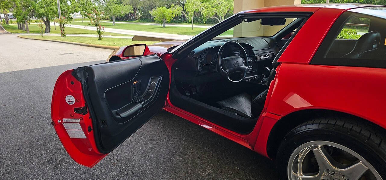 1994 Chevrolet Corvette for sale at FLORIDA CORVETTE EXCHANGE LLC in Hudson, FL