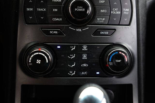 2011 Hyundai Genesis Coupe 2.0T