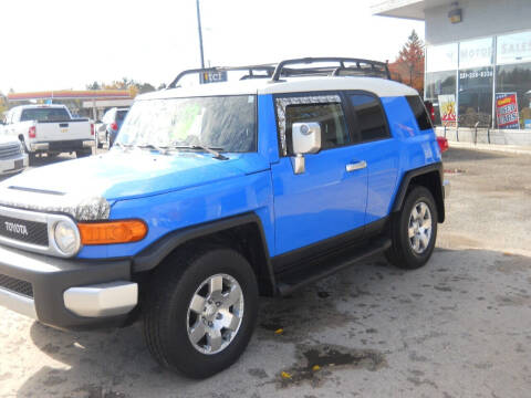 2007 Toyota FJ Cruiser for sale at Shaw Motor Sales in Kalkaska MI