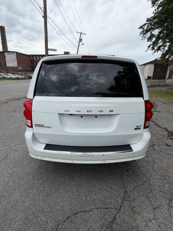 2016 Dodge Grand Caravan SXT